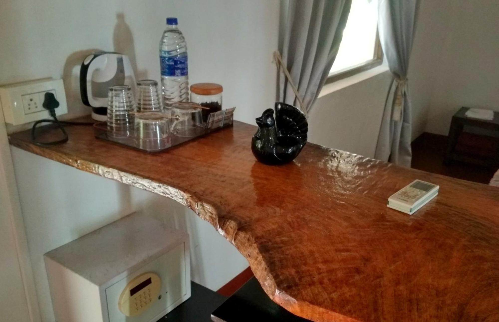 Mamagoa Beach Resort Mandrem Ngoại thất bức ảnh